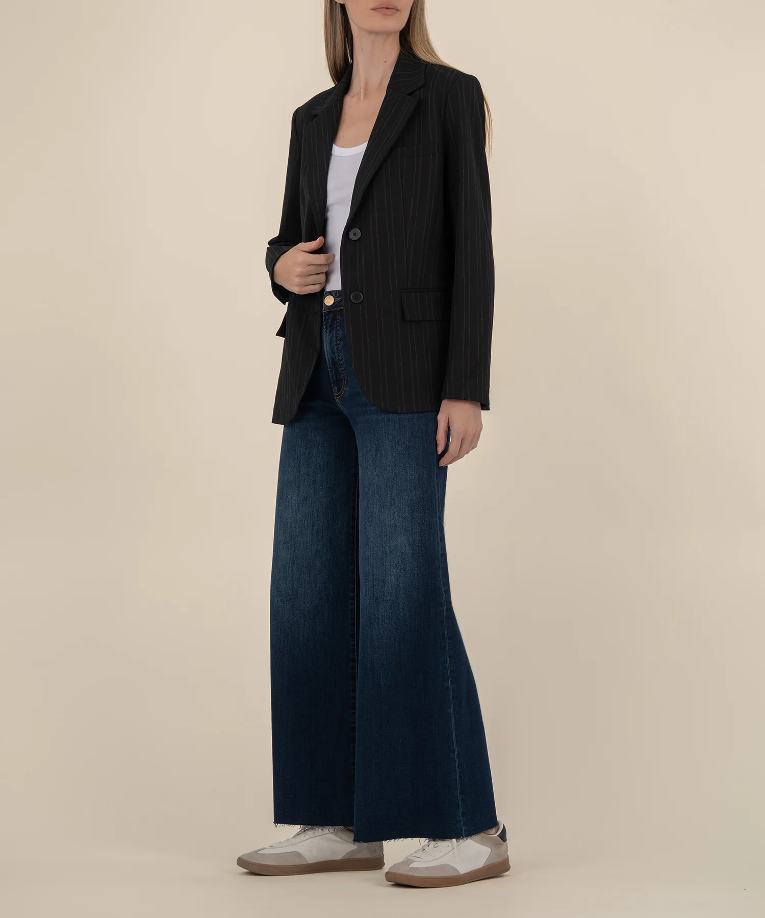 Ellie Blazer - Image 3