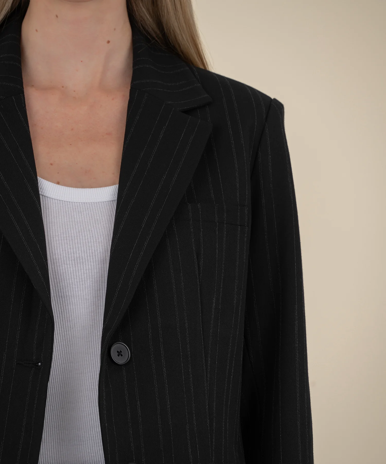 Ellie Blazer - Image 5
