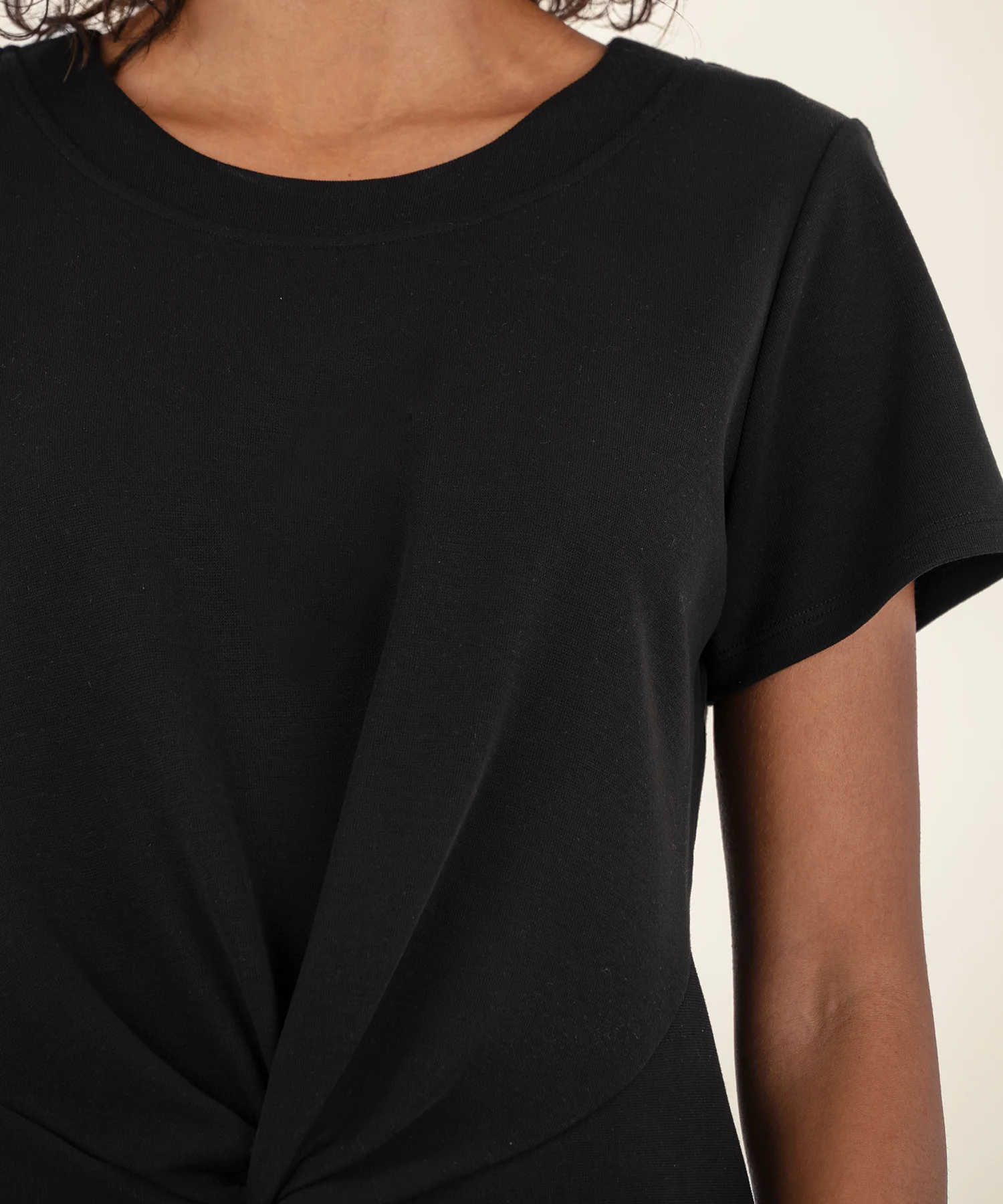 Avi Twist Hem Crew Neck Top - Image 5
