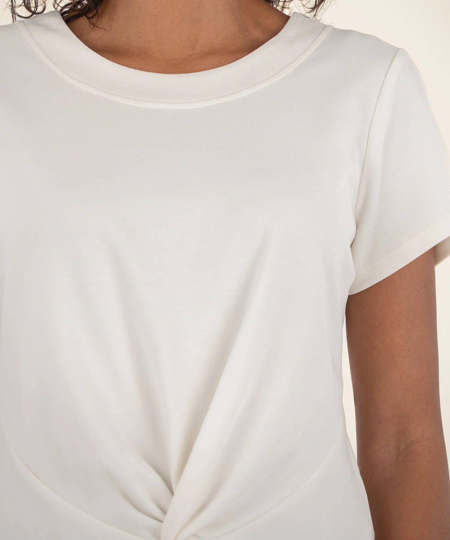 Avi Twist Hem Crew Neck Top - Image 4